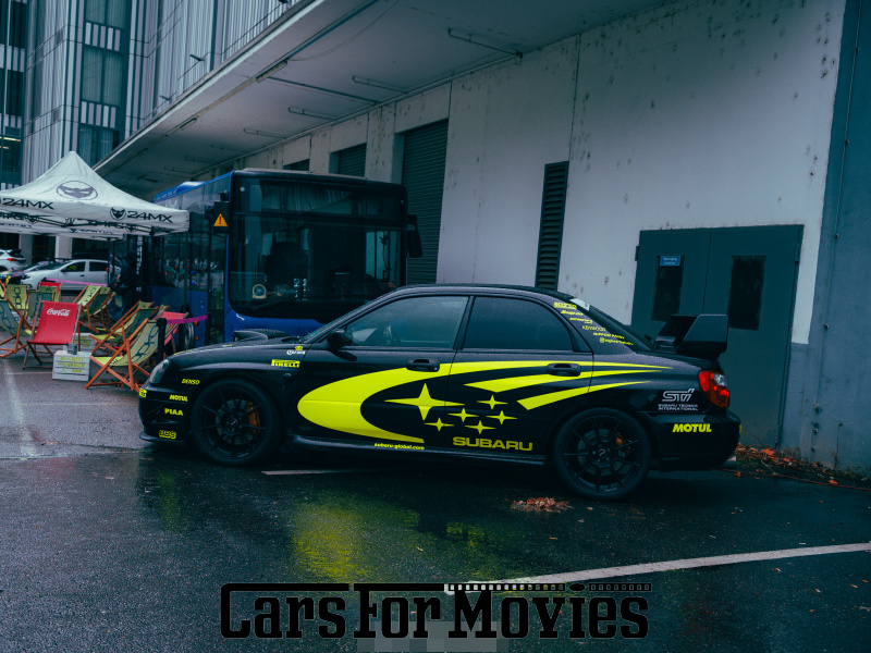 CarsForMovies | Subaru Impreza WRX STI (Rechtslenker) 2003 Japan Schwarz Blau Zivilfahrzeug Motorsport Hessen 7523 rhd tuning rallye rennwagen sportwagen rally showcar